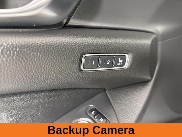 Photo of 2022 Lunar Silver Metallic Honda Accord Hybrid