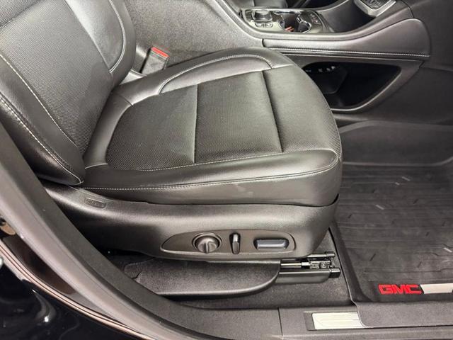 Photo of 2023 Ebony Twilight Metallic GMC Acadia