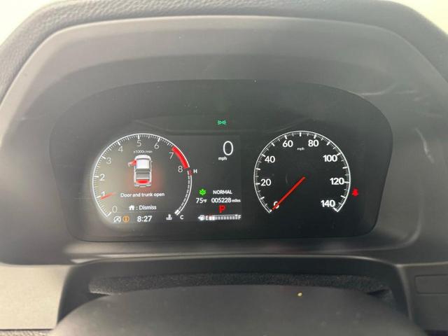 Photo of 2025 White Honda Ridgeline