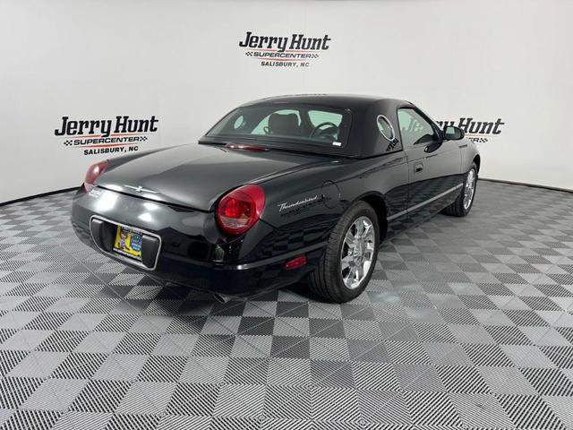 Photo of 2002 Black Ford Thunderbird