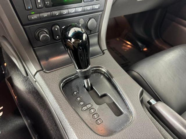 Photo of 2002 Black Ford Thunderbird