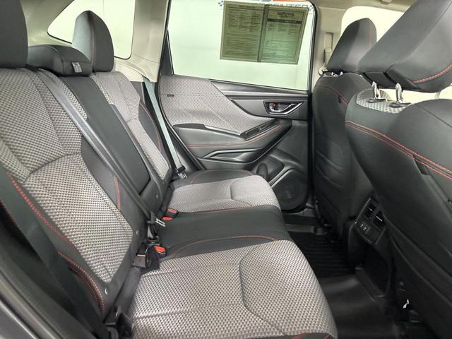 Photo of 2023 Magnetite Gray Metallic Subaru Forester