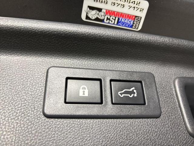 Photo of 2023 Magnetite Gray Metallic Subaru Forester