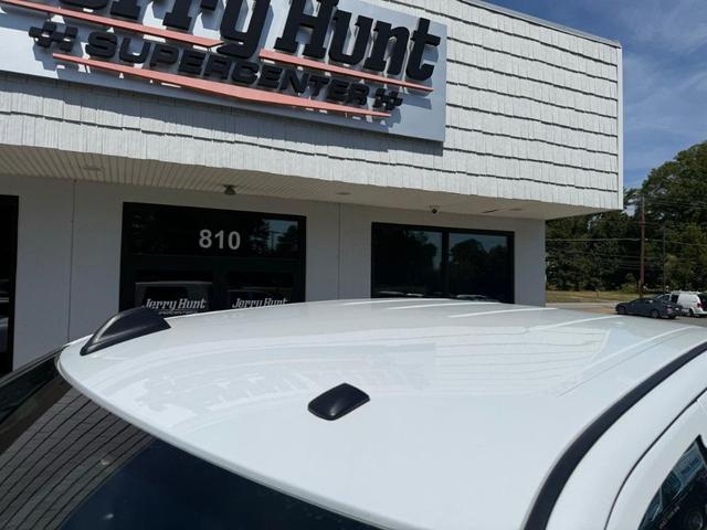 Photo of 2025 Bright White Clearcoat RAM 2500