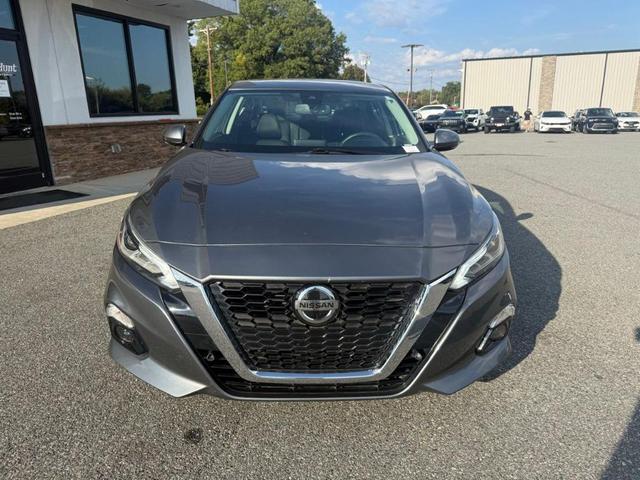 Photo of 2020 Gun Metallic Nissan Altima