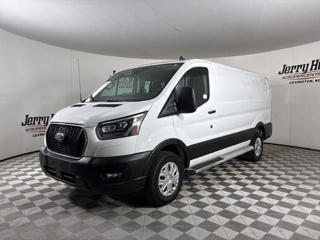 2023 Ford Transit-250