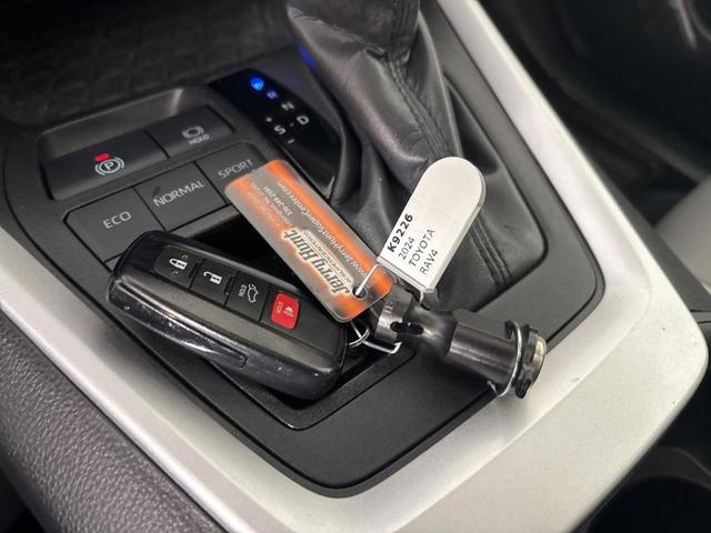 Photo of 2024 Gray Toyota RAV4