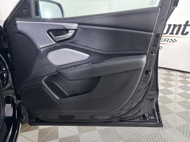 Photo of 2022 Black Acura RDX