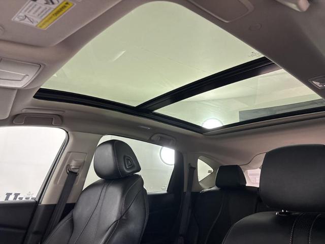 Photo of 2022 Black Acura RDX