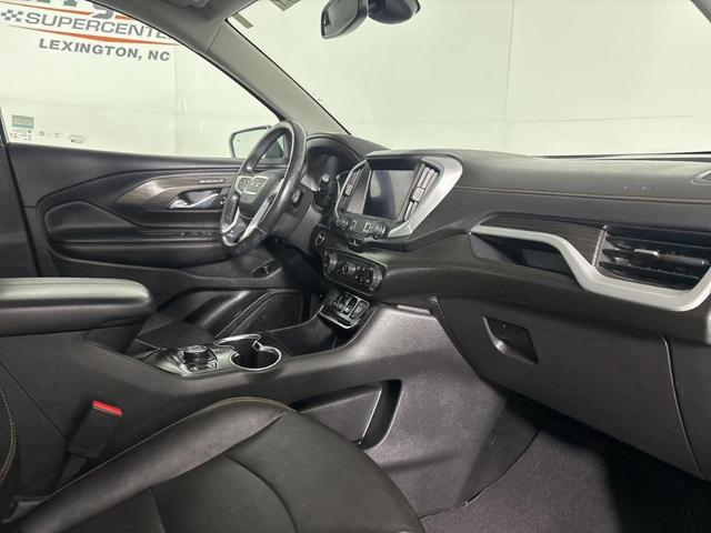 Photo of 2021 White Frost Tri-Coat GMC Terrain