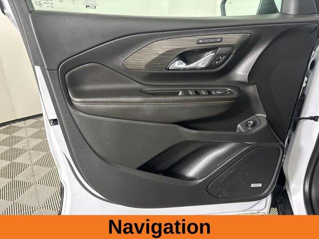 Photo of 2021 White Frost Tri-Coat GMC Terrain