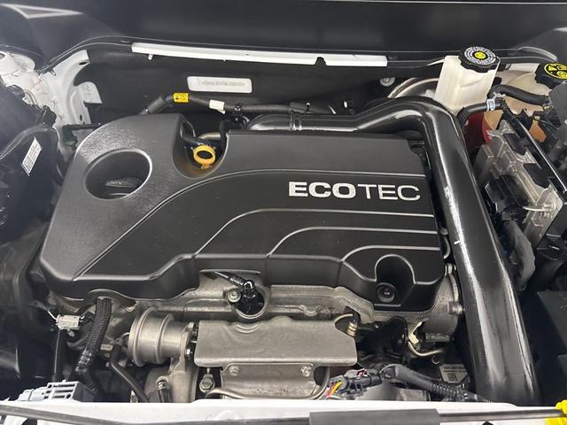 Photo of 2021 White Frost Tri-Coat GMC Terrain