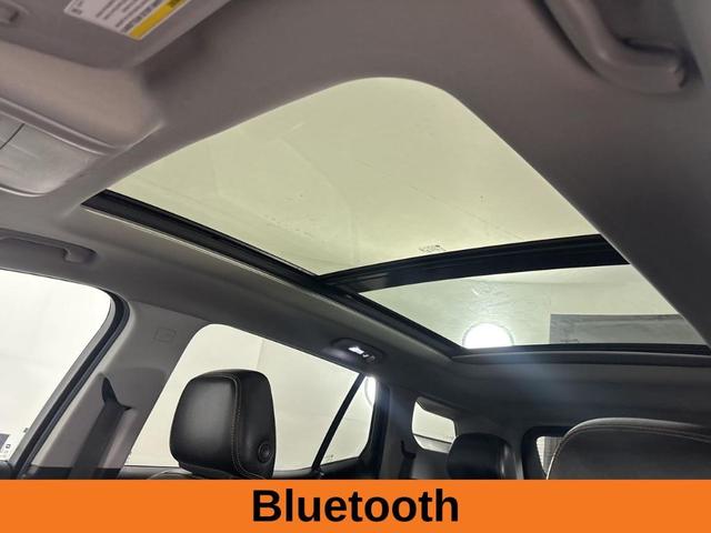 Photo of 2021 White Frost Tri-Coat GMC Terrain