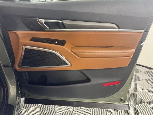 Photo of 2023 Jungle Green Kia Telluride