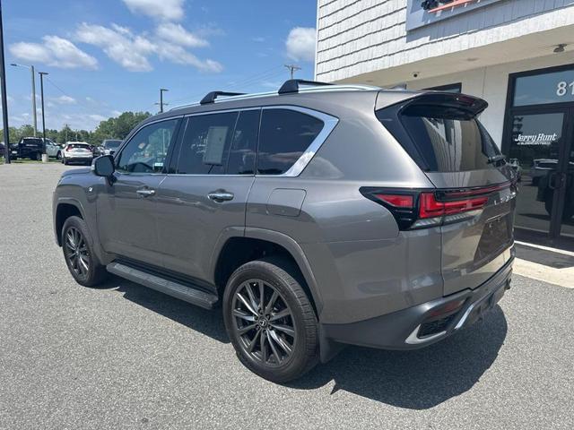 Photo of 2023 MANGANESE LUSTER Lexus LX 600