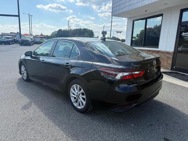 Photo of 2024 Black Toyota Camry