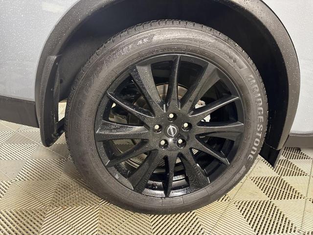 Photo of 2024 Boulder Gray Metallic Nissan Murano