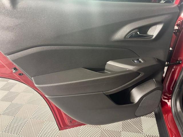 Photo of 2024 Crimson Metallic Chevrolet Trax