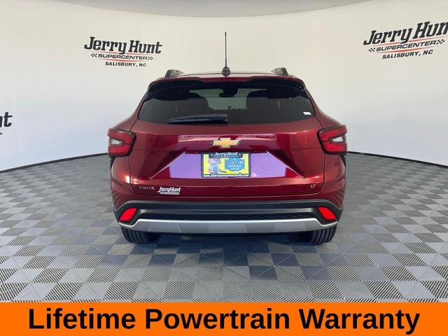 Photo of 2024 Crimson Metallic Chevrolet Trax