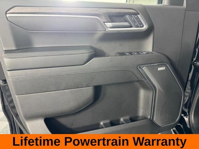 Photo of 2025 Black Chevrolet Silverado 1500