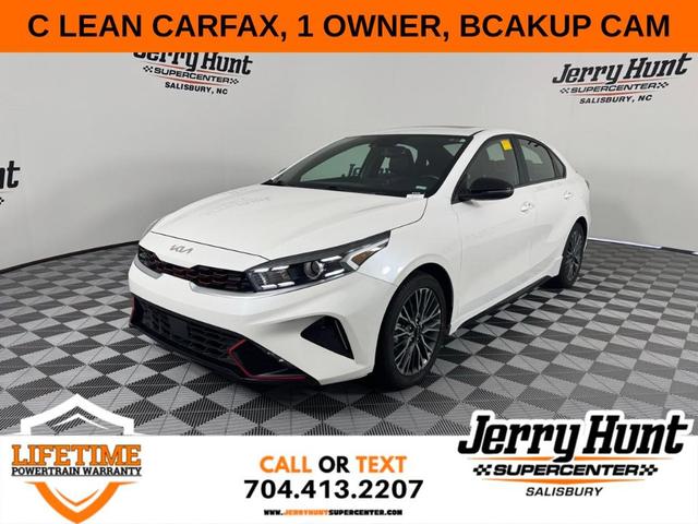 Photo of 2024 Snow White Pearl Kia Forte
