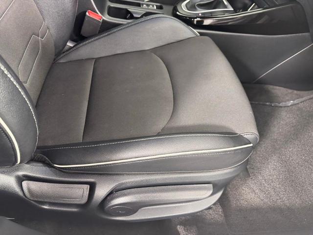 Photo of 2024 Snow White Pearl Kia Forte