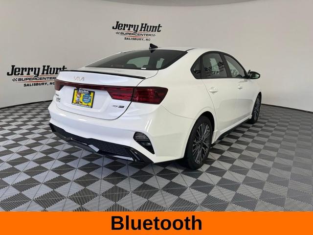Photo of 2024 Snow White Pearl Kia Forte