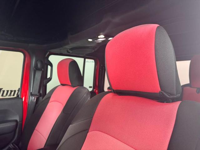 Photo of 2021 Firecracker Red Clearcoat Jeep Wrangler Unlimited