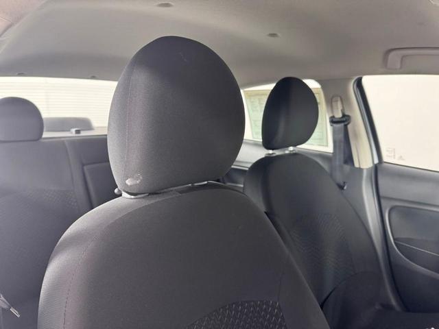 Photo of 2024 White Mitsubishi Mirage G4