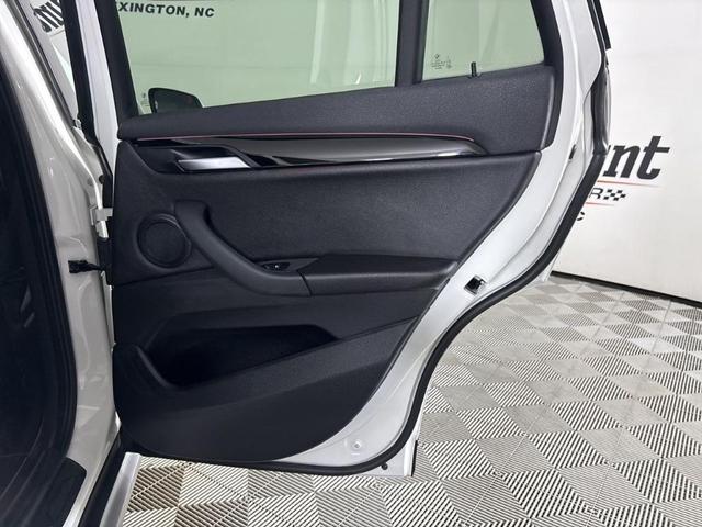 Photo of 2021 Alpine White BMW X1