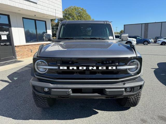 Photo of 2023 Carbonized Gray Metallic Ford Bronco