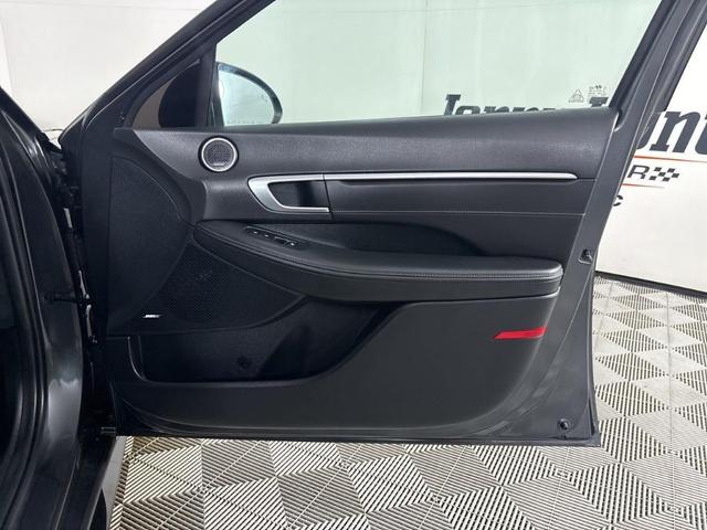Photo of 2022 Portofino Gray Hyundai SONATA