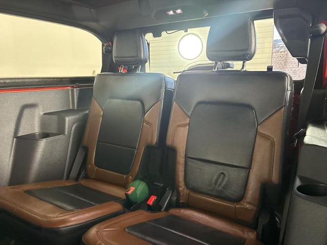 Photo of 2022 Hot Pepper Red Metallic Tinted Clearcoat Ford Bronco