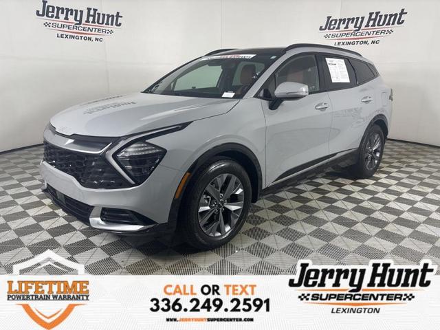 Photo of 2025 Wolf Gray Kia Sportage