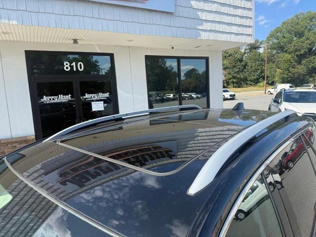 Photo of 2022 Ebony Twilight Metallic GMC Terrain