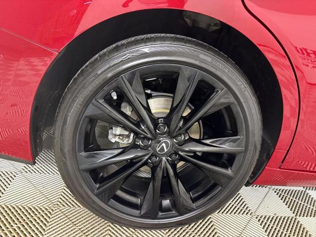 Photo of 2022 Red Lexus ES 350