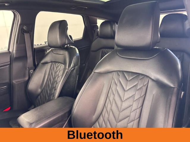 Photo of 2023 Wolf Gray Kia Sportage