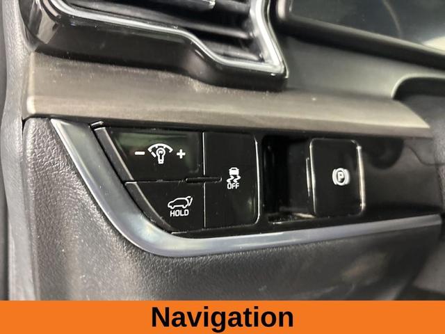 Photo of 2023 Wolf Gray Kia Sportage