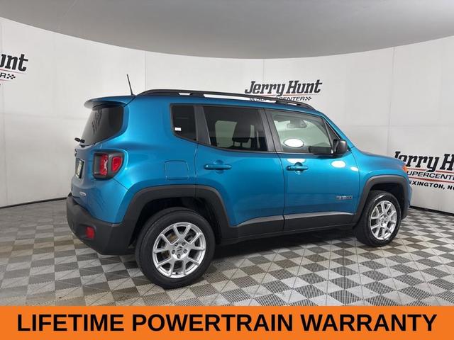 Photo of 2022 Metallic Jeep Renegade