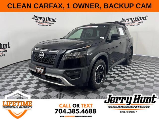 Photo of 2024 Black Nissan Pathfinder