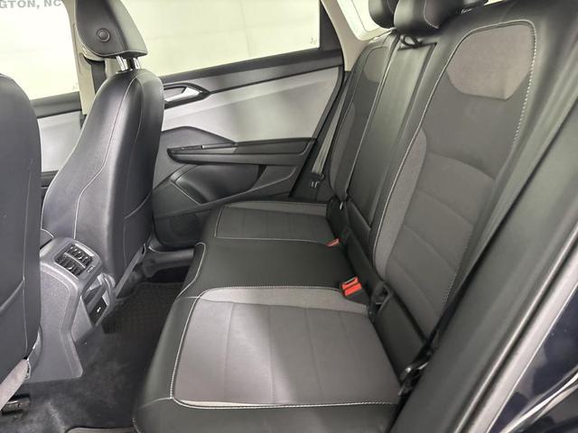 Photo of 2022 Deep Black Pearl Effect Volkswagen Taos