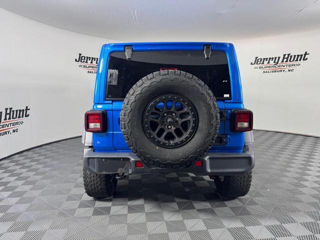 Photo of 2022 Hydro Blue Pearl Jeep Wrangler Unlimited