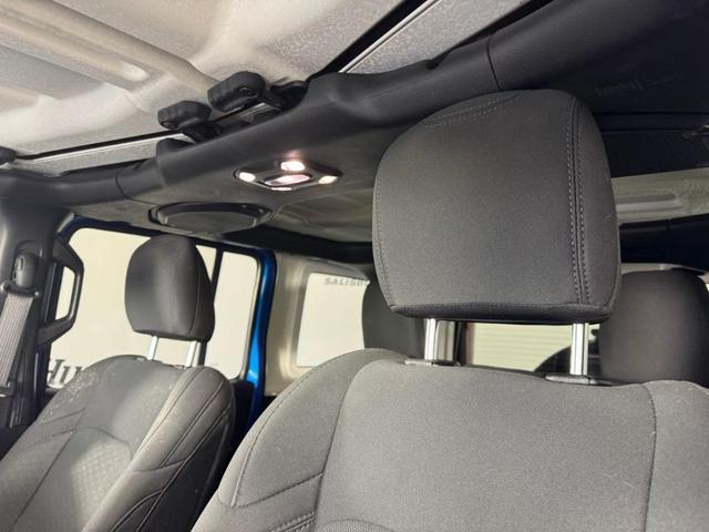 Photo of 2022 Hydro Blue Pearl Jeep Wrangler Unlimited