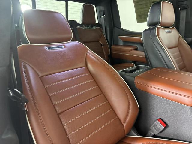 Photo of 2025 White Frost Tri-Coat GMC Sierra 1500