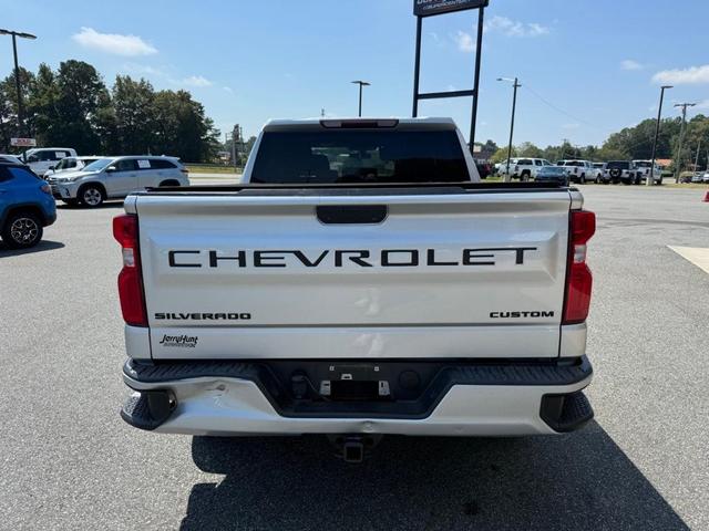 Photo of 2021 Silver Ice Metallic Chevrolet Silverado 1500