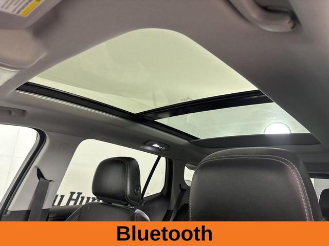 Photo of 2022 Summit White GMC Terrain