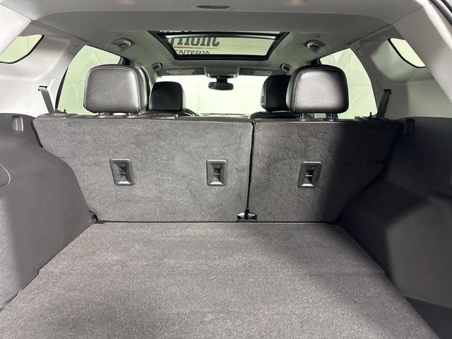 Photo of 2022 Summit White GMC Terrain