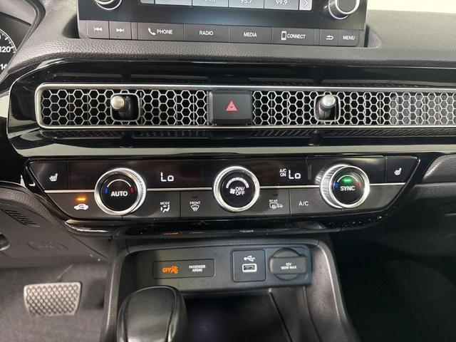 Photo of 2022 Gray Honda Civic