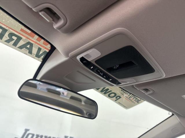 Photo of 2022 Gray Honda Civic