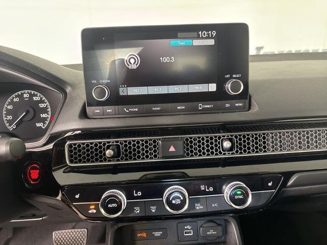 Photo of 2022 Gray Honda Civic